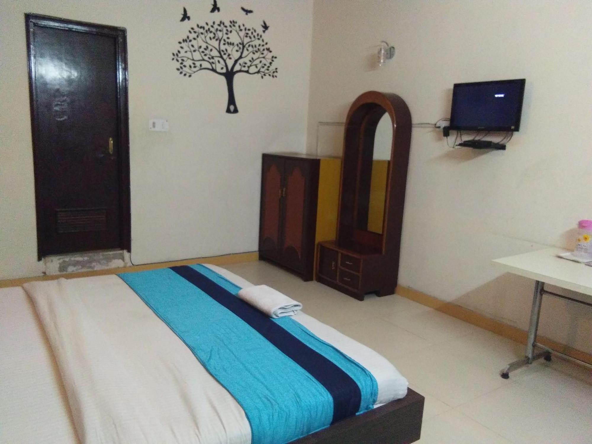 Hotel Samridhi Palace Juhi Bari Εξωτερικό φωτογραφία